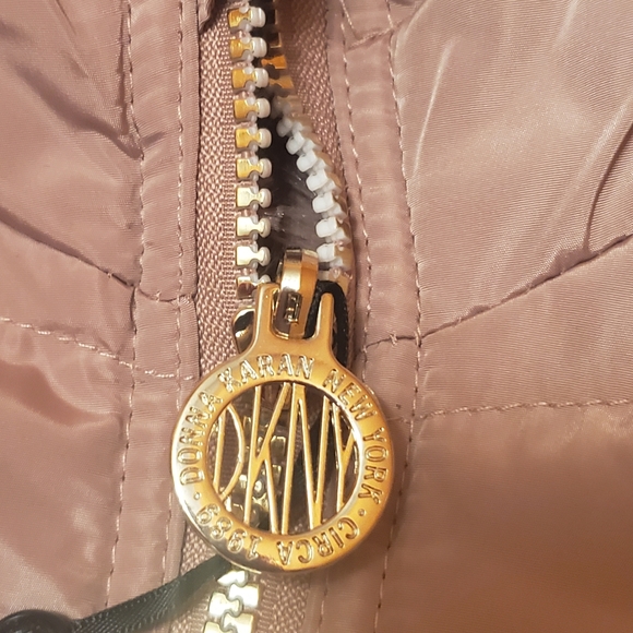 🧁NWT DKNY Girls Small Dusty Rose Blush Reversible Full Zip Hooded Winter Jacket - Picture 5 of 10